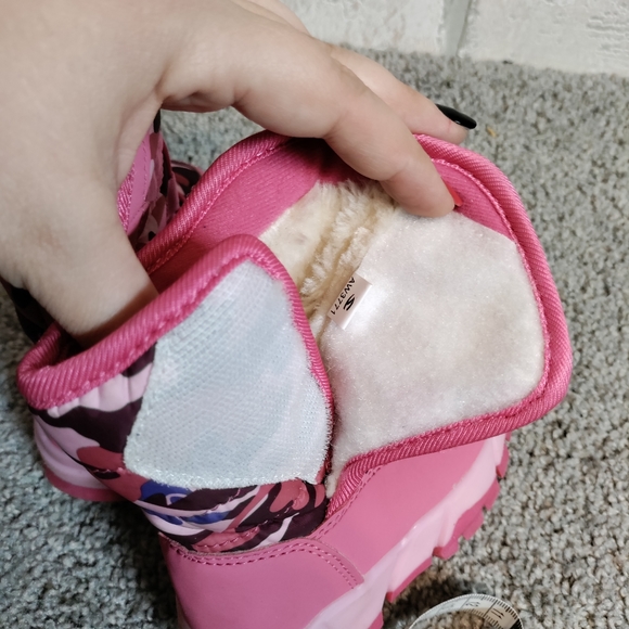 Fashion Girls Infant Pink Camo Winter Boots Size 2 - Picture 7 of 10